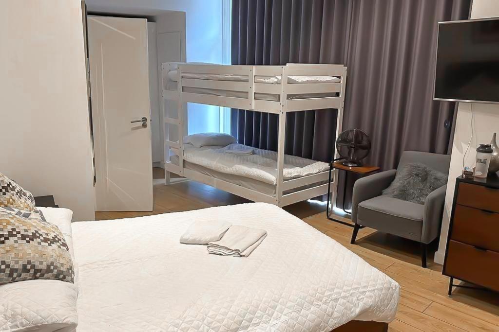 Sleep 6 Piccadilly Grand In Vr5 * Londra